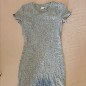 Aritzia TNA Gray Casual T-Shirt Dress